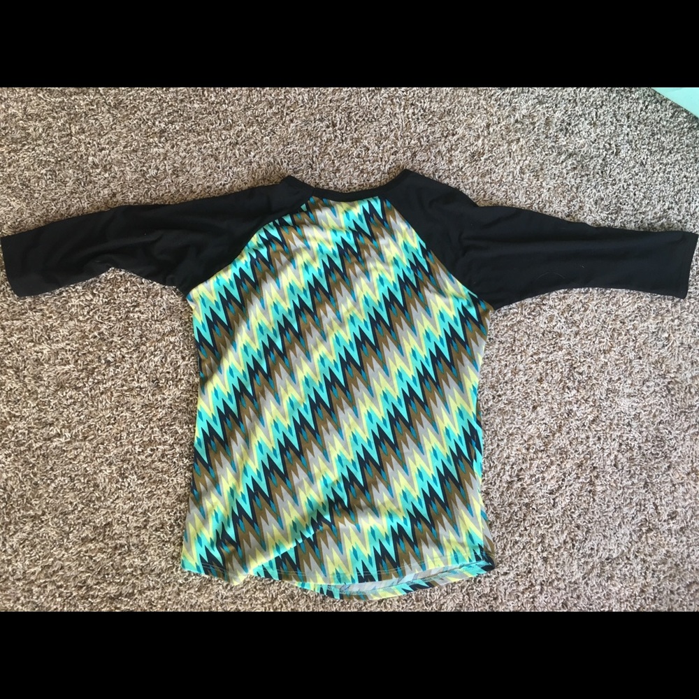 LuLaRoe Randy Shirt Size Medium